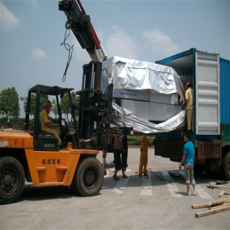 得荣随车吊12吨能吊多重