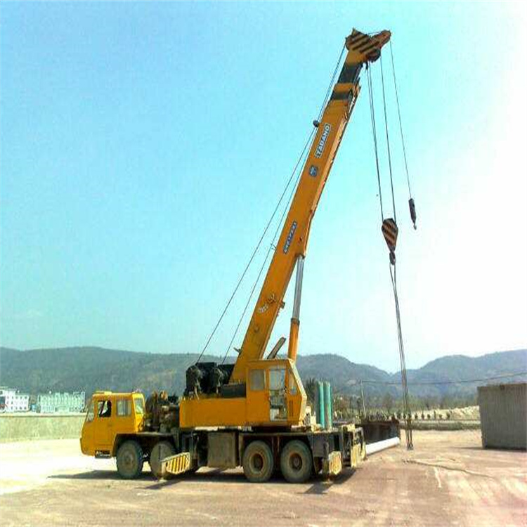 得荣小型吊车出租价格是多少